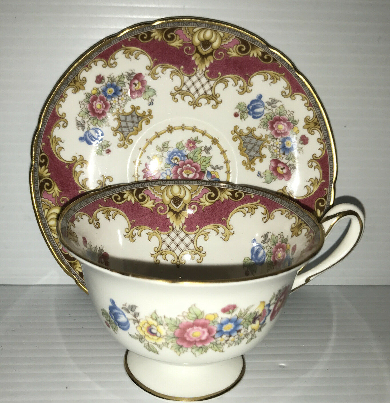 Shelley England Bone China Cup/saucer Sheraton Pink Gold Floral  13289 Footed