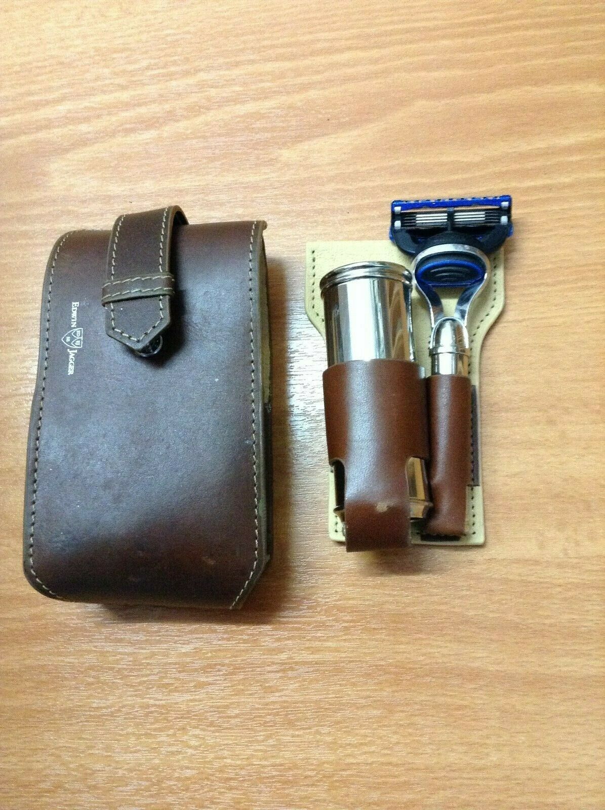 Edwin Jagger Travel Shaving Set Safety Razor-shaving Brush-leather Case (brown)