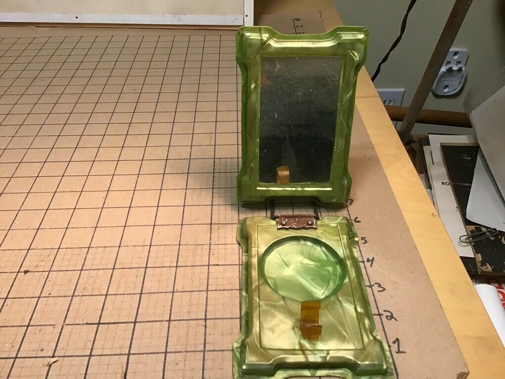 Original Vintage Plastic Folding Shave Set, Incomplete - W Mirror, Clamp