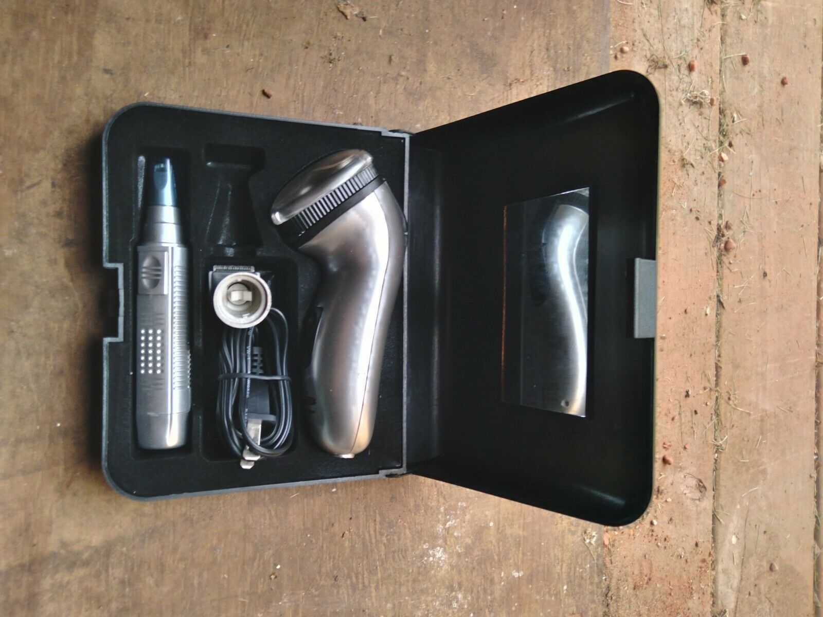 Streamline Shaving Kit